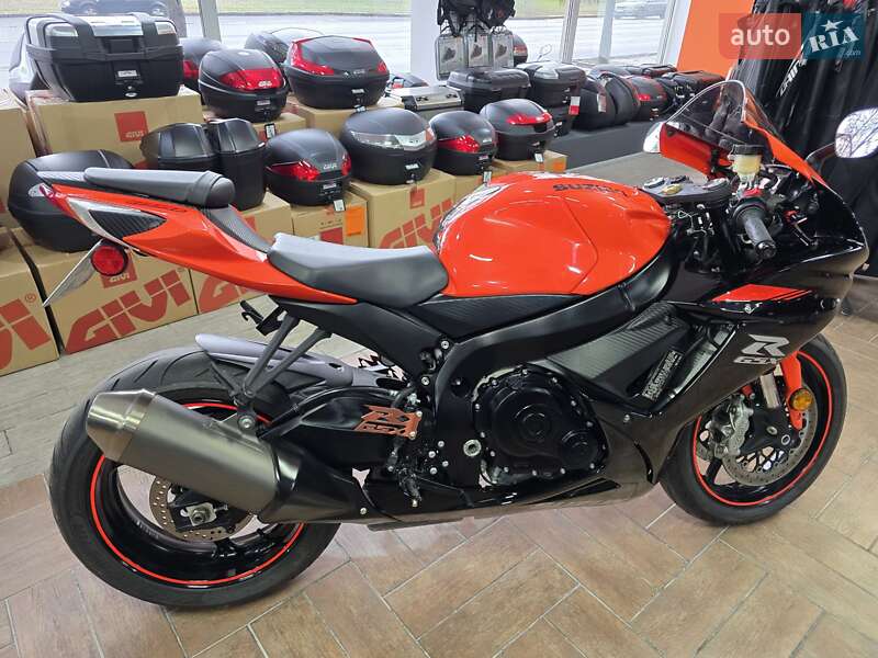 Спортбайк Suzuki GSX-R 600 2021 в Днепре