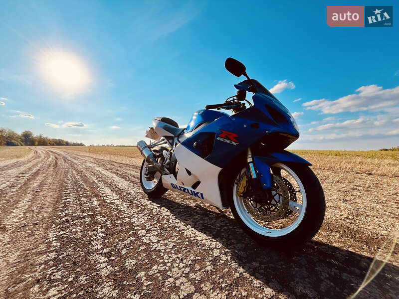 Спортбайк Suzuki GSX-R 600 2004 в Одессе