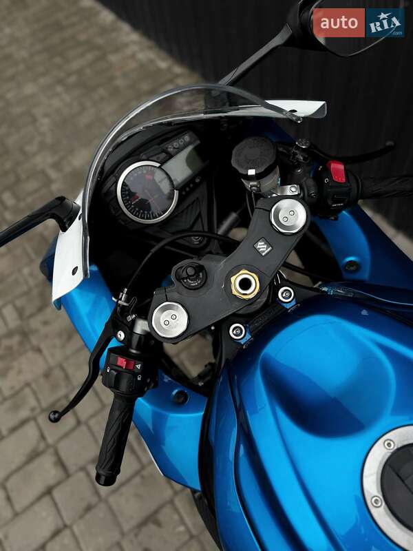Спортбайк Suzuki GSX-R 600 2019 в Одессе фото 2 Спортбайк Suzuki GSX-R 600 2019 в Одессе