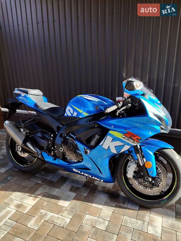 Спортбайк Suzuki GSX-R 600 2018 в Білогородці фото 21 Спортбайк Suzuki GSX-R 600 2018 в Білогородці