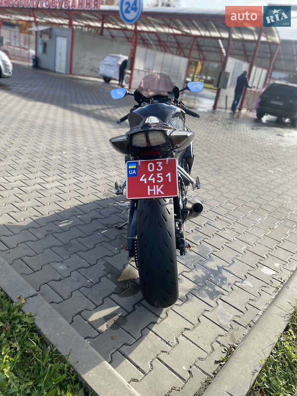 Спортбайк Suzuki GSX-R 600 2006 в Луцке