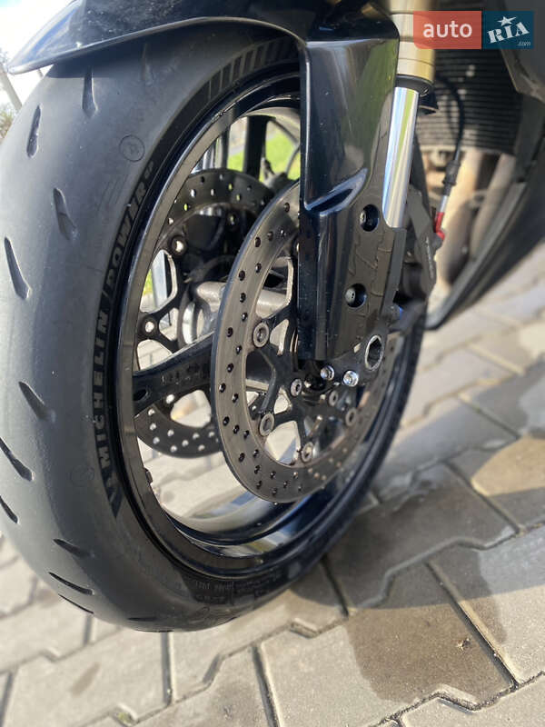 Спортбайк Suzuki GSX-R 600 2006 в Луцке