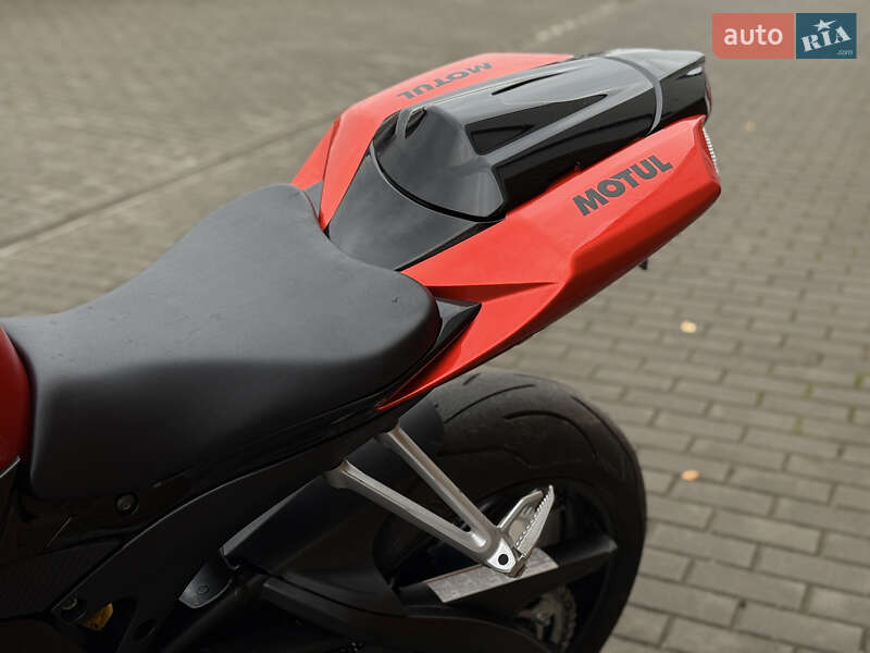 Спортбайк Suzuki GSX-R 600 2008 в Луцке фото 16 Спортбайк Suzuki GSX-R 600 2008 в Луцке