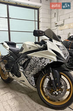 Спортбайк Suzuki GSX-R 600 2012 в Шепетовке