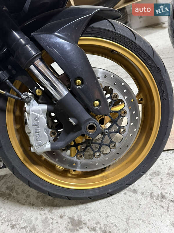 Спортбайк Suzuki GSX-R 600 2012 в Шепетовке