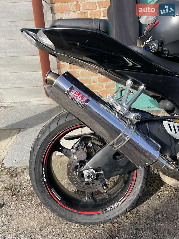 Спортбайк Suzuki GSX-R 600 2007 в Полтаве фото 14 Спортбайк Suzuki GSX-R 600 2007 в Полтаве