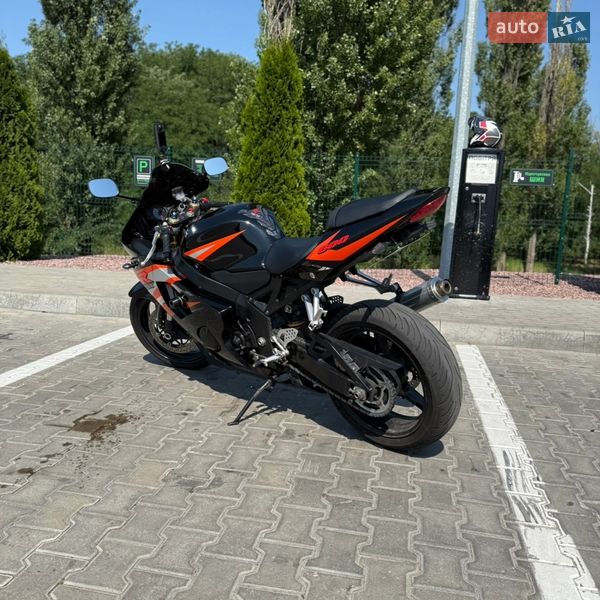 Спортбайк Suzuki GSX-R 600 2005 в Кременчуге