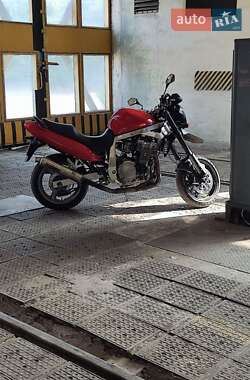 Грузовые мотороллеры, мотоциклы, скутеры, мопеды Suzuki GSX-R 750 1996 в 