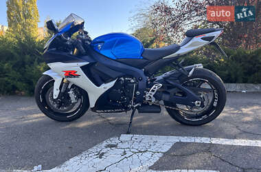 Спортбайк Suzuki GSX-R 750 2012 в 