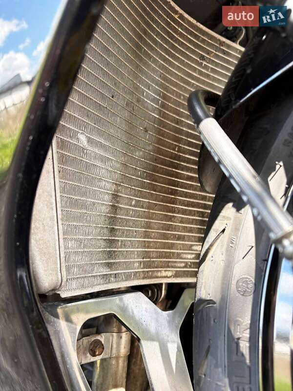 Спортбайк Suzuki GSX-R 750 2005 в Ровно фото 13 Спортбайк Suzuki GSX-R 750 2005 в Ровно