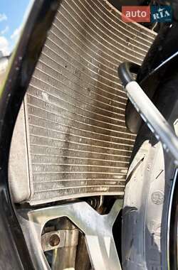 Спортбайк Suzuki GSX-R 750 2005 в 