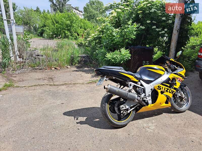 Спортбайк Suzuki GSX-R 750 2004 в Славянске фото 8 Спортбайк Suzuki GSX-R 750 2004 в Славянске