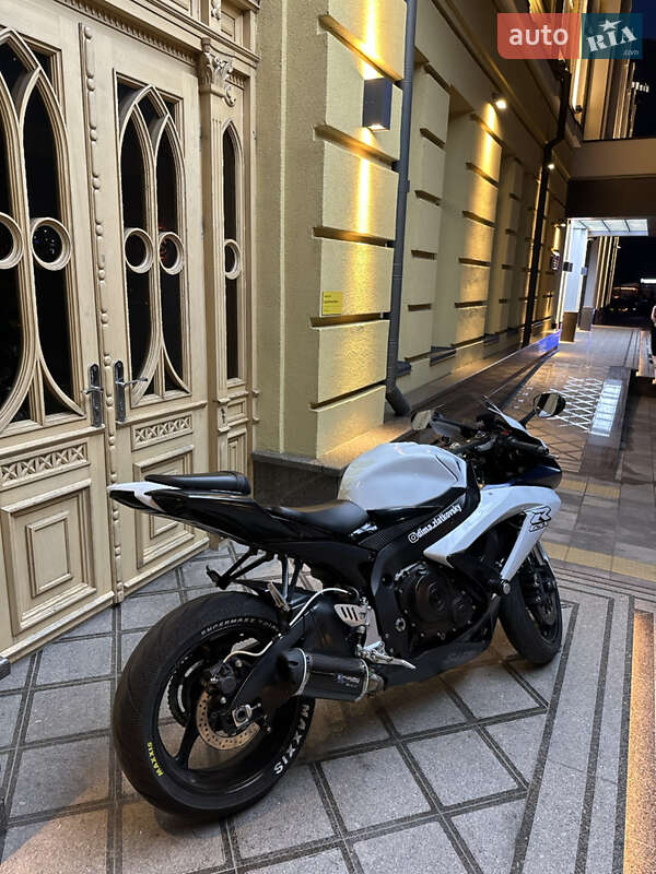 Спортбайк Suzuki GSX-R 750 2008 в Черкассах