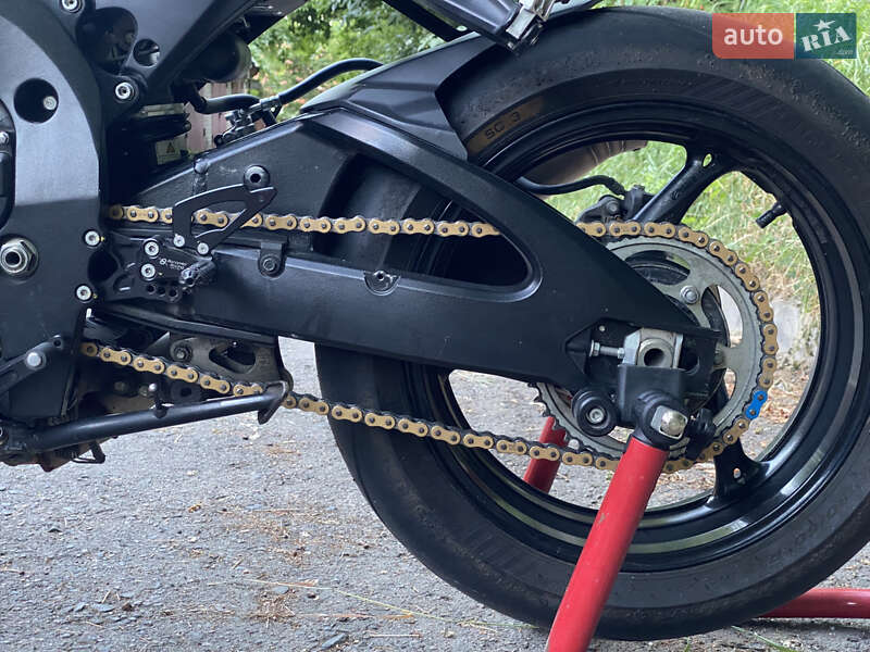 Спортбайк Suzuki GSX-R 750 2016 в Ровно фото 10 Спортбайк Suzuki GSX-R 750 2016 в Ровно