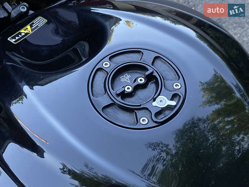 Спортбайк Suzuki GSX-R 750 2016 в Ровно фото 16 Спортбайк Suzuki GSX-R 750 2016 в Ровно