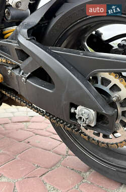 Спортбайк Suzuki GSX-R 750 2006 в 