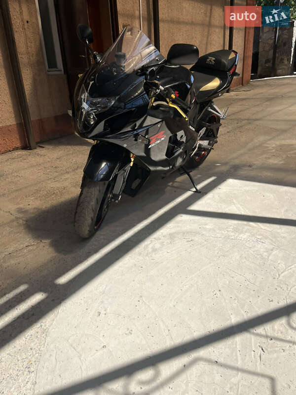 Спортбайк Suzuki GSX-R 750 2004 в Запорожье