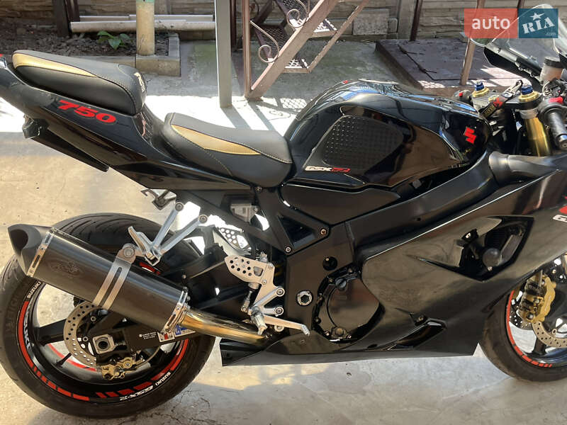 Спортбайк Suzuki GSX-R 750 2004 в Запорожье