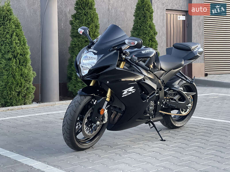 Suzuki GSX-R 750 2024