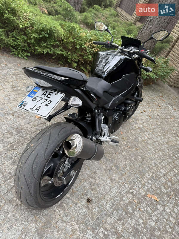 Мотоцикл Без обтекателей (Naked bike) Suzuki GSX-R 750 2015 в Днепре