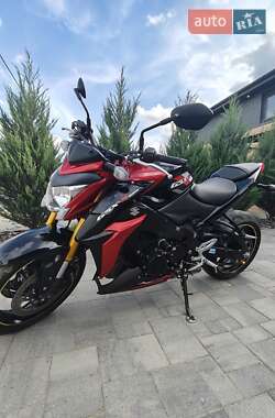 Мотоцикл Без обтекателей (Naked bike) Suzuki GSX-S 1000 2016 в Берёзовке