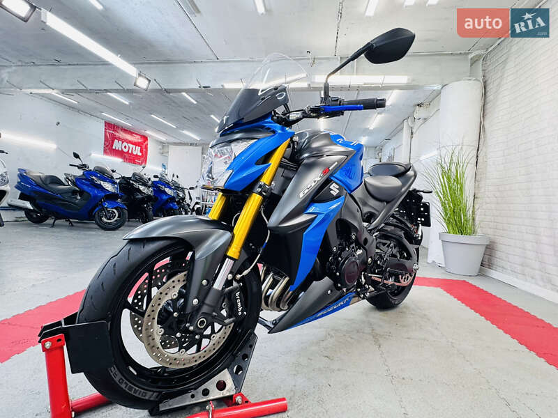 Спортбайк Suzuki GSX-S 1000 2016 в Одессе