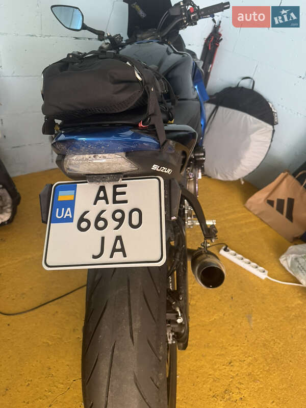 Мотоцикл Классик Suzuki GSX-S 1000 2018 в Днепре фото 12 Мотоцикл Классик Suzuki GSX-S 1000 2018 в Днепре