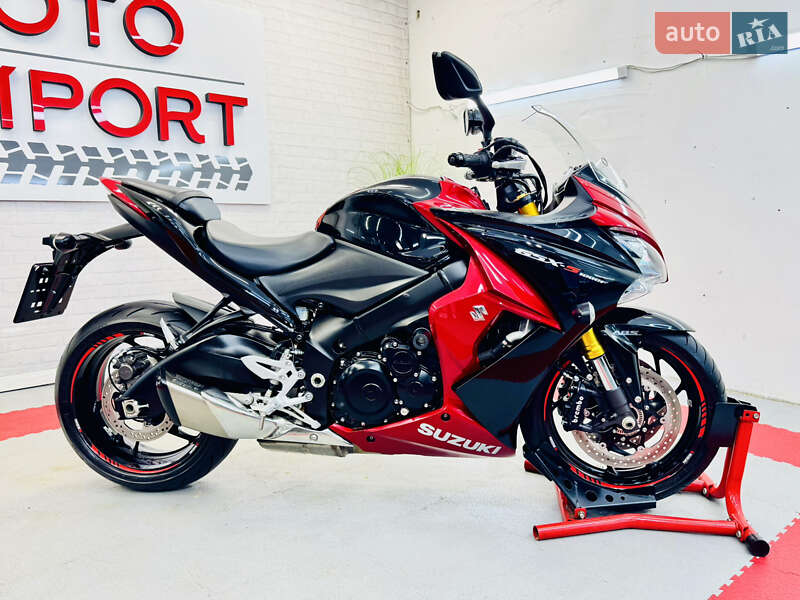 Suzuki GSX-S 1000 2016