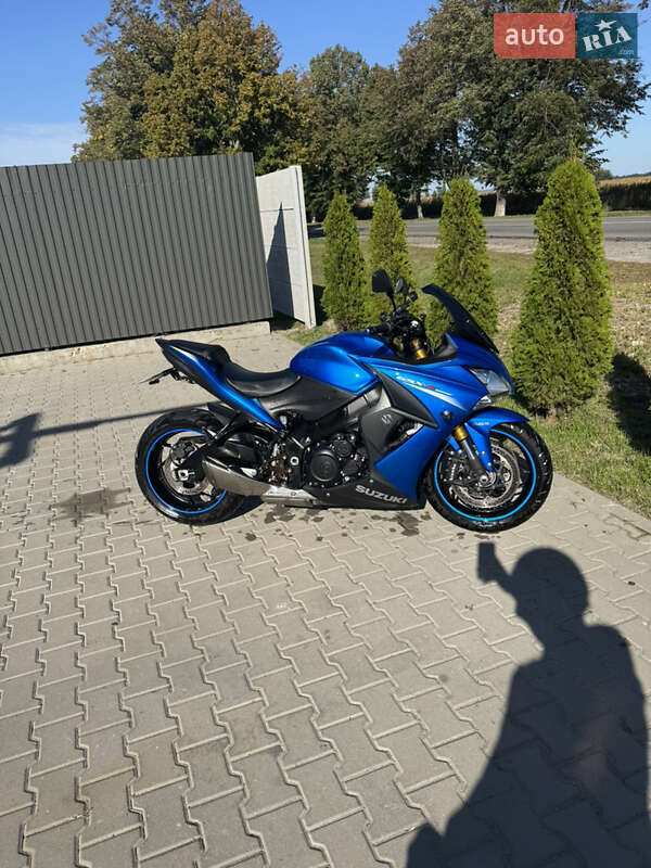 Suzuki GSX-S 1000 2016