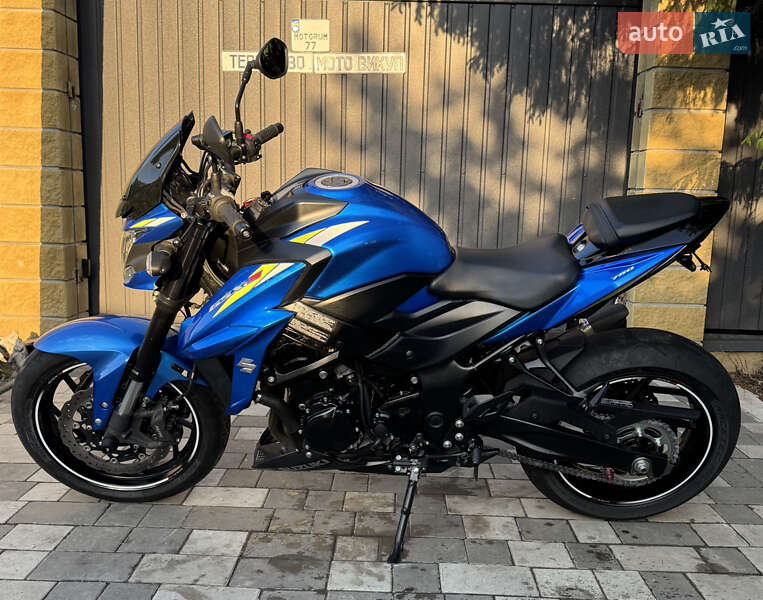 Мотоцикл Без обтекателей (Naked bike) Suzuki GSX-S 750 2023 в Новомосковске