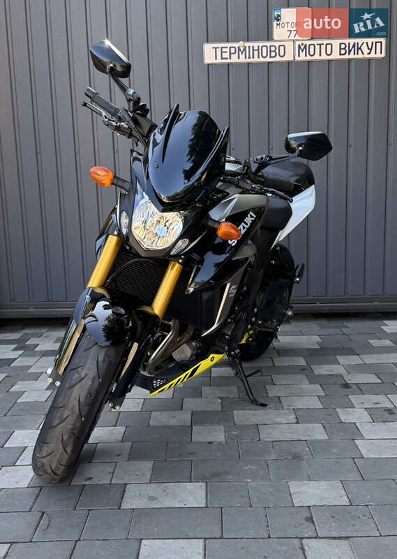 Мотоцикл Без обтекателей (Naked bike) Suzuki GSX-S 750 2021 в Новомосковске фото 7 Мотоцикл Без обтекателей (Naked bike) Suzuki GSX-S 750 2021 в Новомосковске