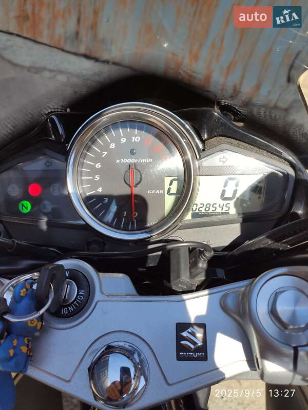 Мотоцикл Без обтікачів (Naked bike) Suzuki GW 250 2014 в Києві