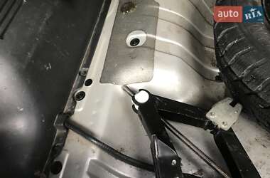 Хэтчбек Suzuki Ignis 2005 в 