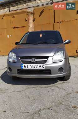 Хэтчбек Suzuki Ignis 2003 в 