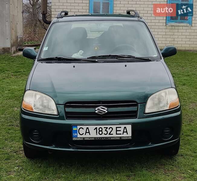 Хэтчбек Suzuki Ignis 2004 в Драбове