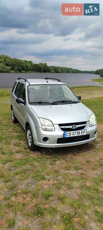 Хэтчбек Suzuki Ignis 2006 в Чернигове