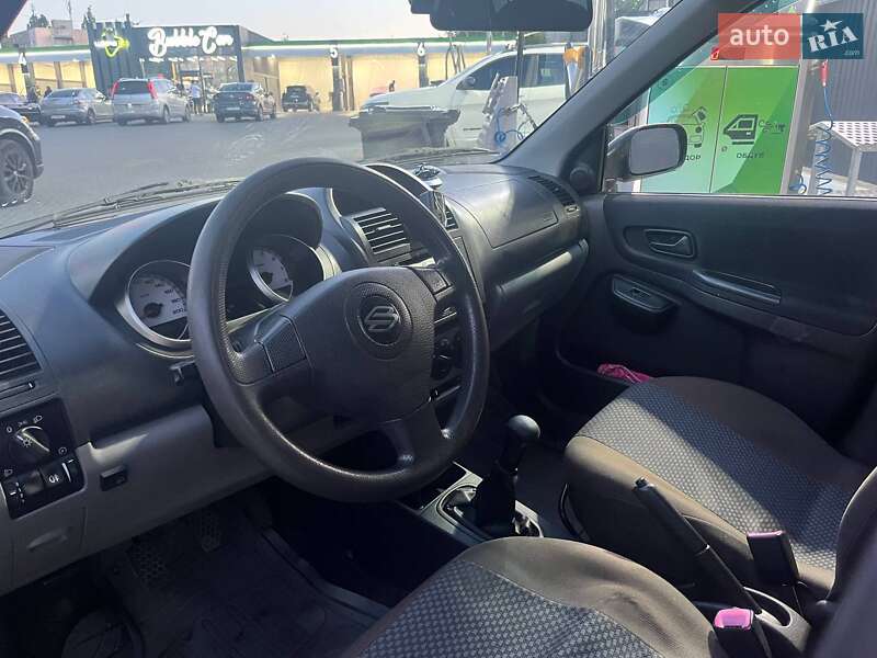 Хетчбек Suzuki Ignis 2006 в Харкові