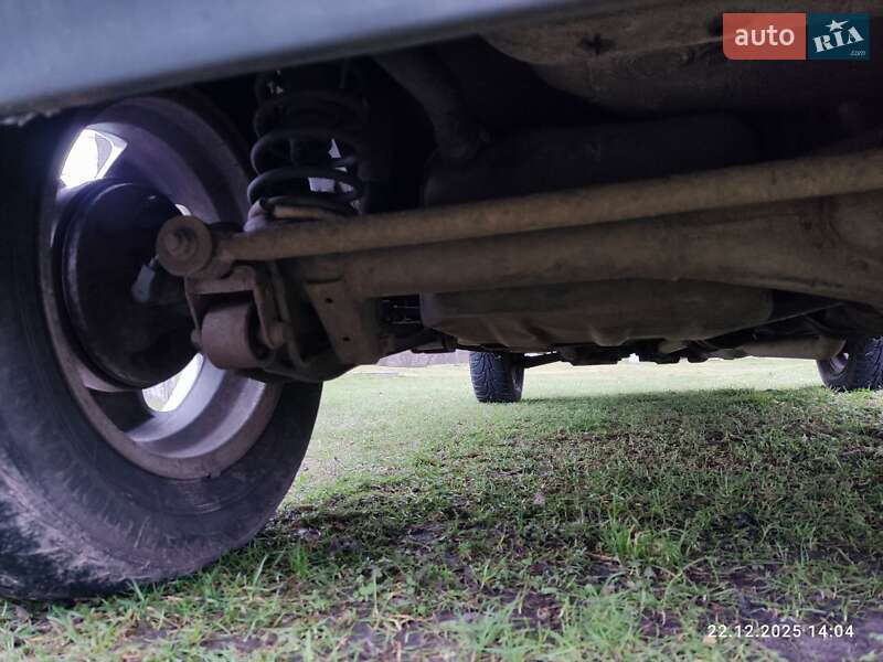 Хэтчбек Suzuki Ignis 2004 в Драбове