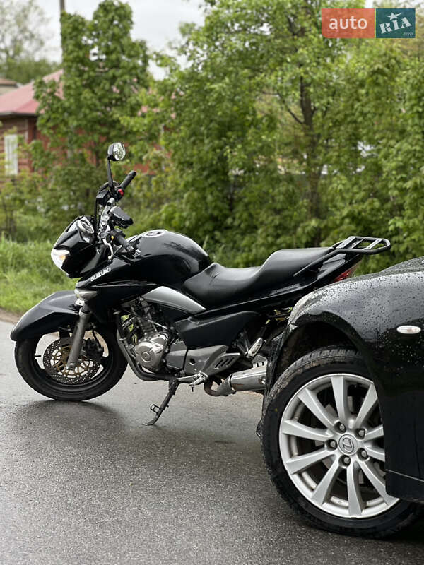 Мотоцикл Спорт-туризм Suzuki Inazuma 250 2014 в Дрогобыче