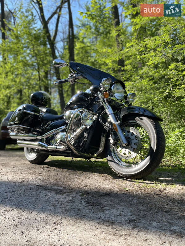 Suzuki Intruder 400 2003