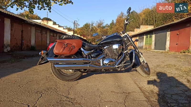 Мотоцикл Круизер Suzuki Intruder 400 2010 в Черновцах