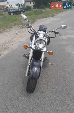 Мотоцикл Классик Suzuki Intruder 400 2006 в 
