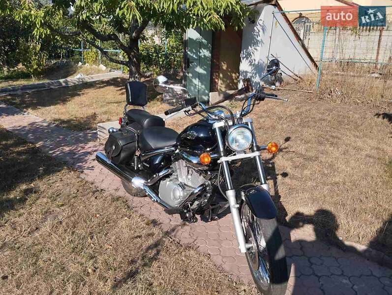 Грузовые мотороллеры, мотоциклы, скутеры, мопеды Suzuki Intruder 400 2007 в Днепре