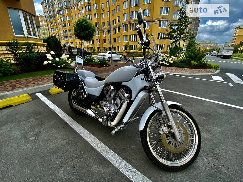 Мотоцикл Чоппер Suzuki Intruder 800 2000 в Києві