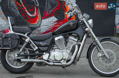 Мотоцикл Чоппер Suzuki Intruder 800 2001 в 