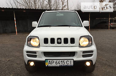 Внедорожник / Кроссовер Suzuki Jimny 2010 в 