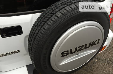 Внедорожник / Кроссовер Suzuki Jimny 2010 в 