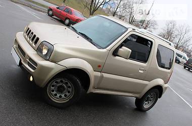 Внедорожник / Кроссовер Suzuki Jimny 2010 в 