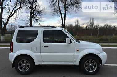 Внедорожник / Кроссовер Suzuki Jimny 2010 в 
