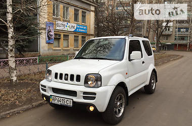 Внедорожник / Кроссовер Suzuki Jimny 2010 в 
